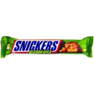 Шоколадный батончик "Snickers" с лесным орехом 80гр