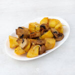 Картофель запеченный с грибами 250гр